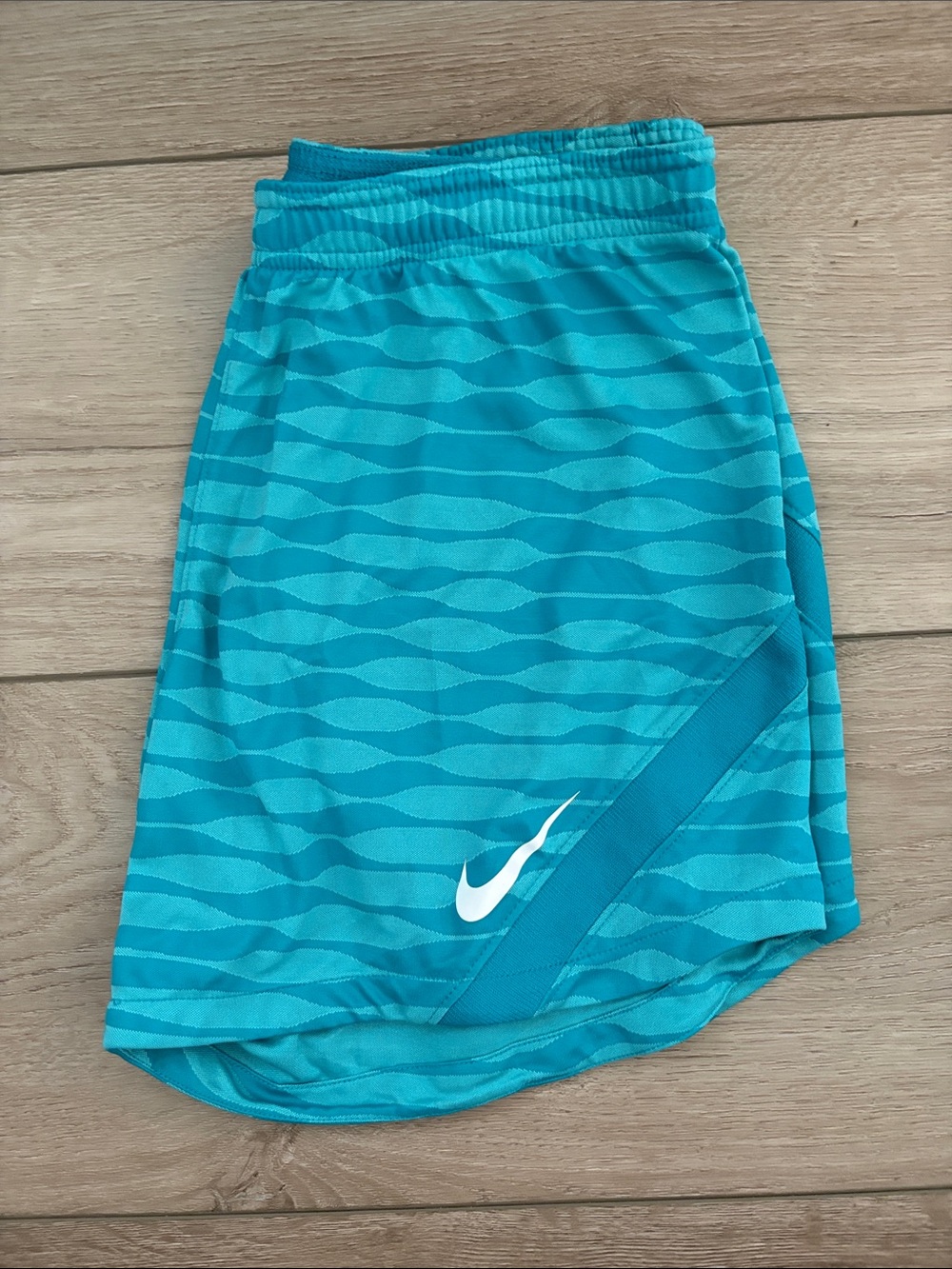 Nike Teal Wave-Print Athletic Skort with White Swoosh